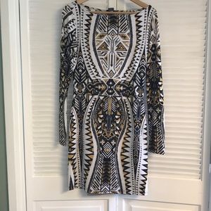 🔺Aztec🔻Shift Dress w/ long sleeves